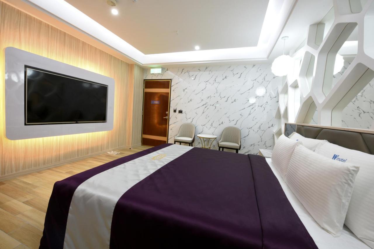 W3 Motel Luzhu Eksteriør billede